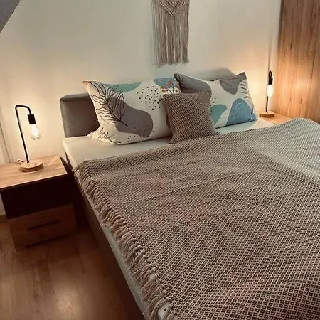 Gemuetliche Altstadtwohnung Mit Balkon Smart-tv