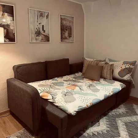 Gemuetliche Altstadtwohnung Mit Balkon Smart-tv Apartment *
